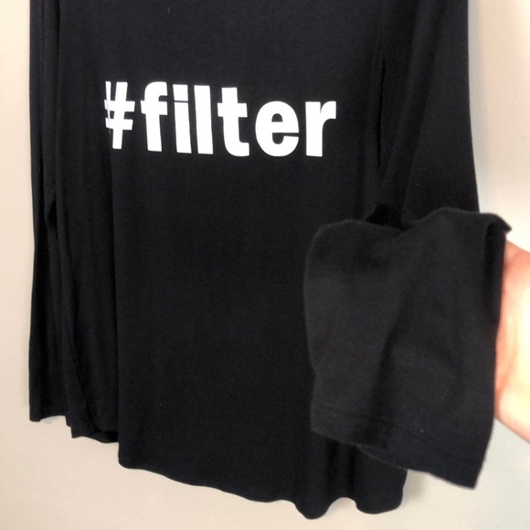 Apt. 9 Soft Black Long Sleeve Hashtag #Filter Top Size Large - Picture 5 of 6